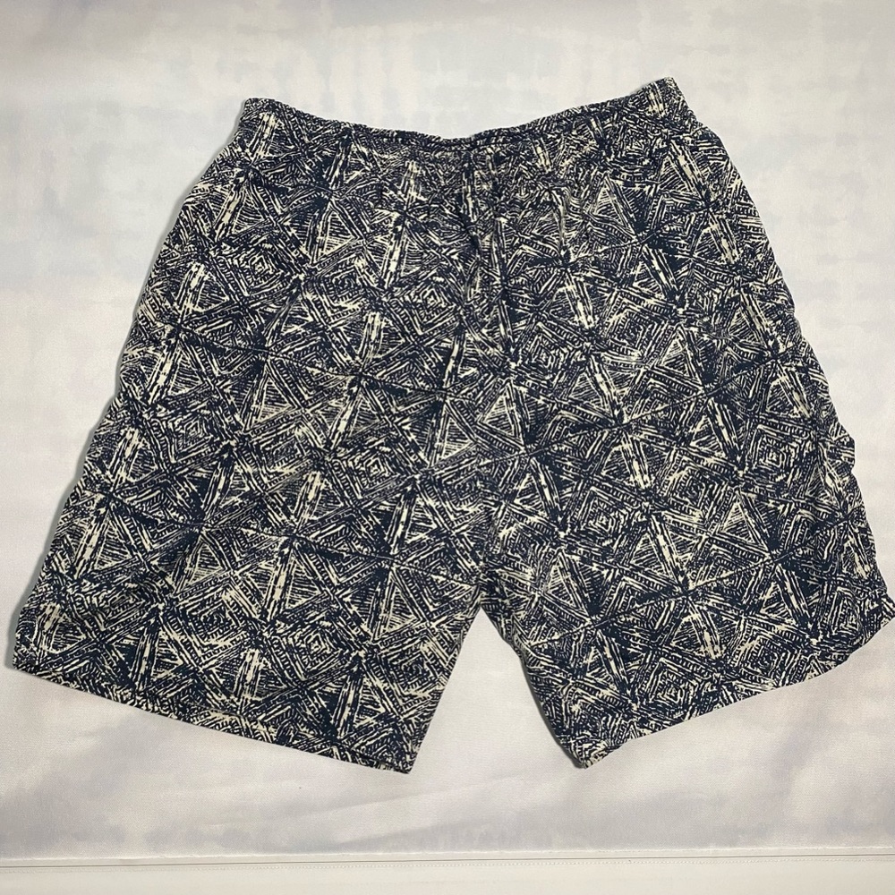 Eddie Bauer Swim Trunks/Large